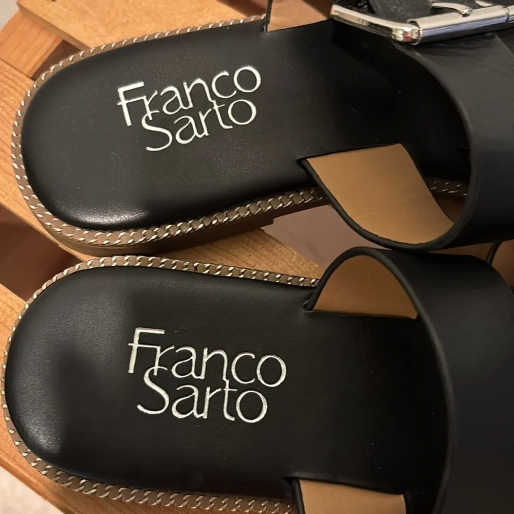 Franco Sarto Kasa Leather Flat Sandals Size 6